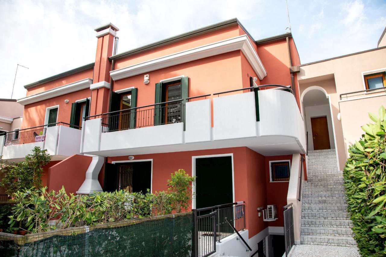 Apartment House Smeraldo By World